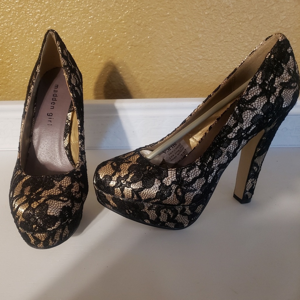 Black Lace Pumps